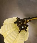 lampe bronze et laiton 1950  abat jour opaline 39x27 elec  f