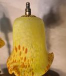 paire de lampes de chevet laiton et pate de verres jaunes 19