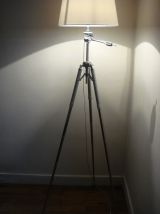lampadaire créé sur 1 ancien trépied photo entièrement chromé