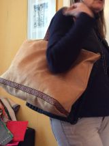 Grand sac à mains ethnique.