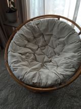 Fauteuil rotin en peluches inspiré du designer Fernando