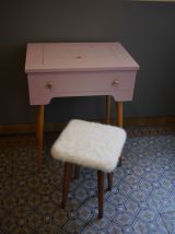 Coiffeuse vintage pieds compas