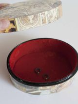 boîte à bijoux aux dessins art déco