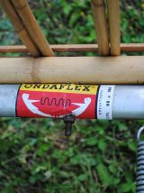 Lit en rotin vintage