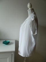 Chemisier blanc fluide sans manche broderies vintage