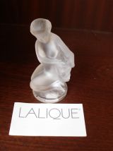 Satuette Lalique