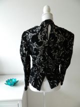 Blouse esprit baroque dentelle, velours et strass vintage 80's