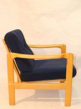 Paire de fauteuils Scandinave années  60, tissu velours marine 