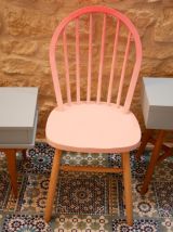 Chaise rose dégradée style Ercol