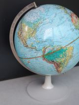 Globe terrestre 1972