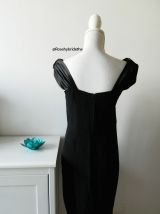 Robe moulante noire épaules dénudées vintage 80's