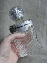 bouteille parfum eau de roche Rochas