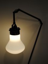 Lampadaire ampoule opaline industriel vintage