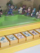 clavier vintage avec animaux articulés 