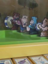 clavier vintage avec animaux articulés 