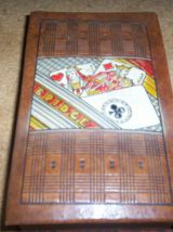 BOITE DE JEUX DE CARTES EN CUIR FORME LIVRE GRAVER 