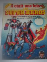 OUVRAGE SUPER HEROS GRAND FORMAT POSTER GOLDORAK 