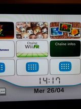 Wii+ Manettes+ Jeux+ Wii Fit +accessoires