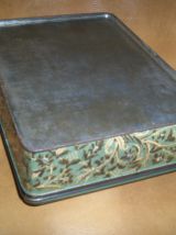 ANCIENNE BOITE METAL ILLUSTRATION DE GERMAINE bOURET 