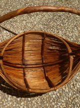 panier  en rotin ancien , vintage