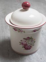 pot porcelaine salle de bain rose