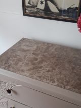 Grande commode plateau en marbre