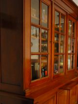 Bibliothèque/ Vaisselier d'ébeniste en merisiser