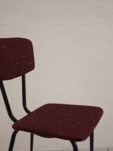 Chaise vintage wax prune