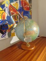 Mappemonde des années 50 lumineuse