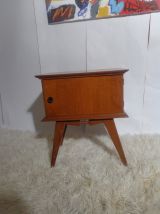 Chevet vintage une porte pieds compas