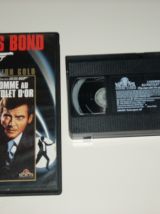 LOT 12 cassettes VHS JAMES BOND 007