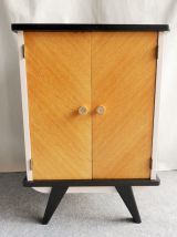 Meuble d’appoint vintage