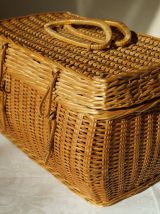 Valisette vintage en osier