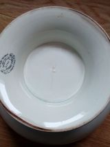 Soupière en porcelaine opaque Creil Montereau de la fin du XIXieme 
