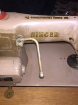 Machine à coudre meuble vintage Singer