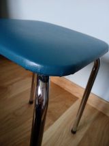 tabouret en métal et skaï années 60-70 revisité en bleu canard