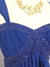 Robe de soirée bleu électrique strass noeud fluide