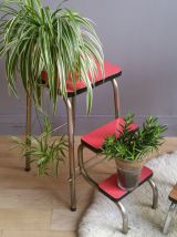 Escabeau formica rouge vintage