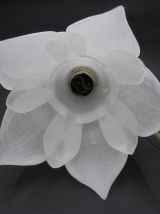 Lampe fleur blanche