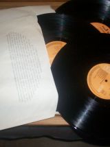 COFFRET 3 DISQUES 33 TOURS DE 1977 ELVIS PRESLEY 