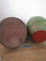 Duo de pichets en céramique dans les tons pastels