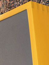 Table basse contemporaine avec rangement