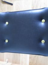 Tabouret ou repose pied en skaï à pied compas