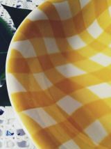 plat vintage SALINS carreaux jaune et blanc