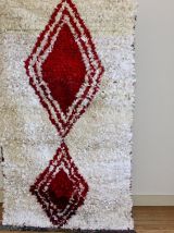 Tapis boucherouite berbère tissé main au Maroc