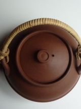 Théière en argile