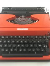 Machine à écrire vintage orange Underwood 130