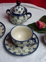 Tasses pot à lait sucrier Teresa Bud