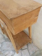 Travailleuse vintage des années 50.