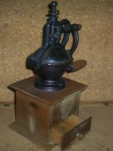 ANCIEN MOUILIN A CAFE FONCTIONNE 